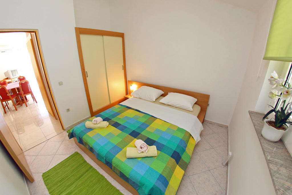 Apartmani Ukalovic Задар Екстериор снимка